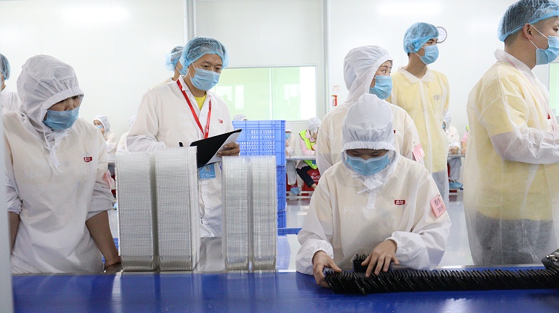 pp����Я�ּ��ѹ��ᷢչ���Ͷ����������� (2)