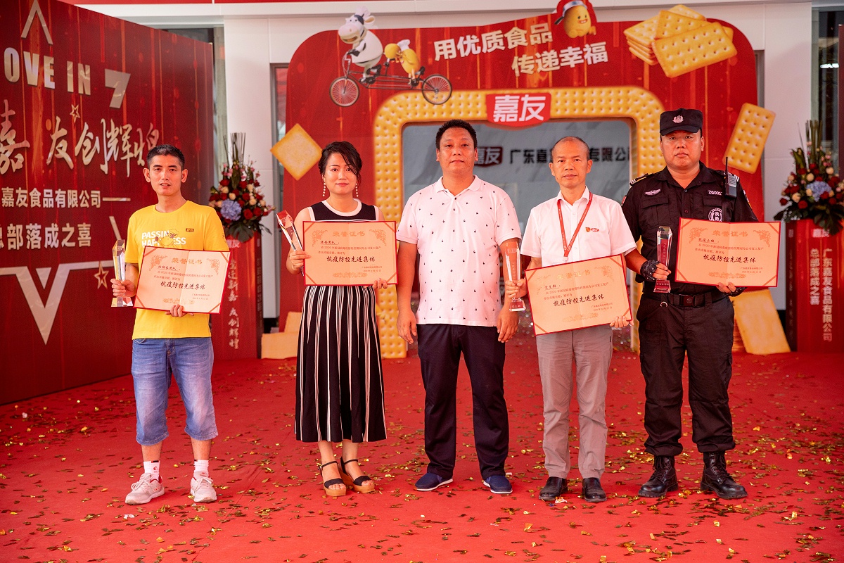 �������Ƚ���������ǣ����鳤�Ŷӡ������Ŷӡ�pp���ӵ�֧����pp���ӿ�������