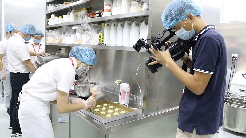 ʯ�����ż��߲ɷ�pp���� (1)