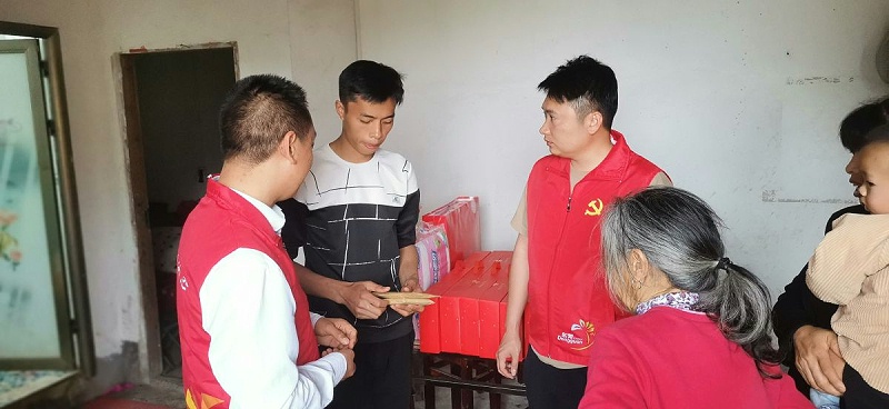 ���������ܼ��װ�������������Ա��Я�ֹ��� (2)